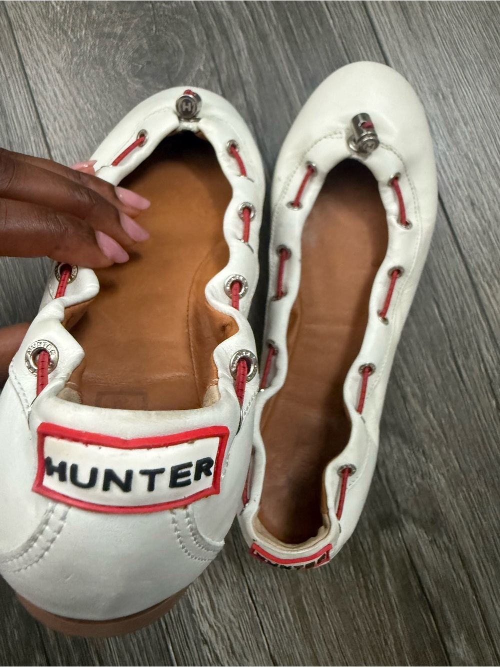 Hunter White Leather Ballet Flat with Tan Trim